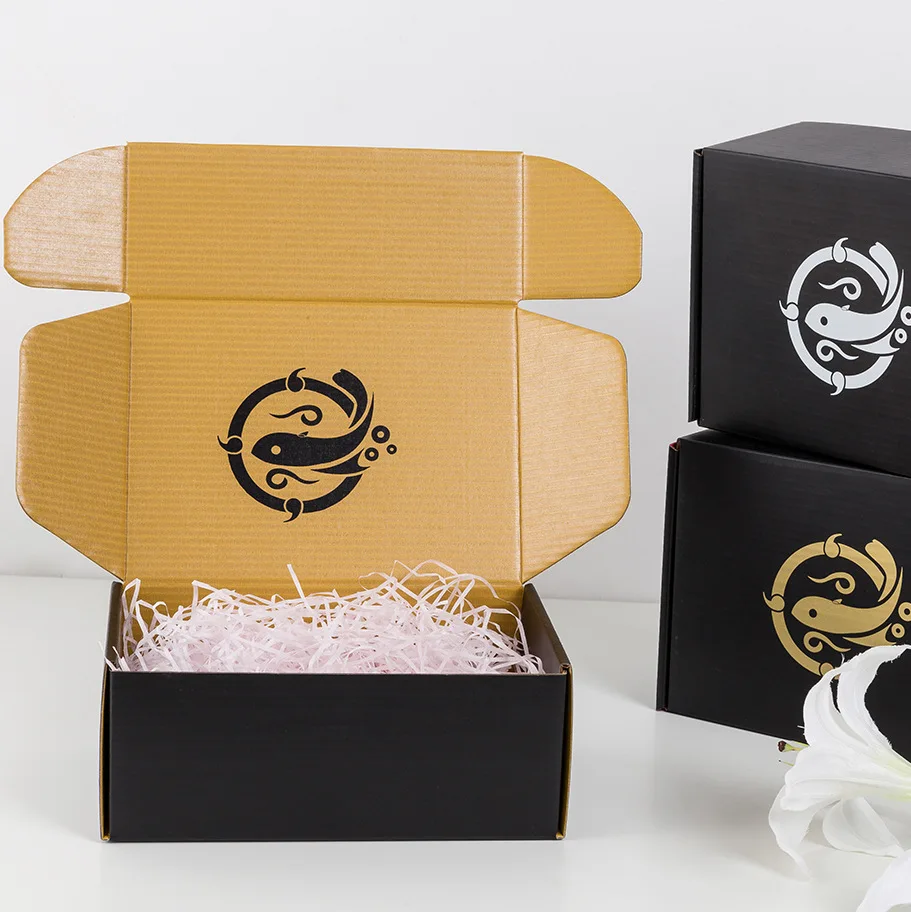 Double-sided outer black inner gold aircraft box customized to-go box surface film customized color paper box