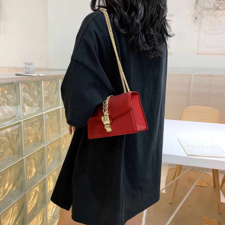 Purses Bags Chain Jelly Handbags Wholesale Matte Pvc purse shoulder bag for Women