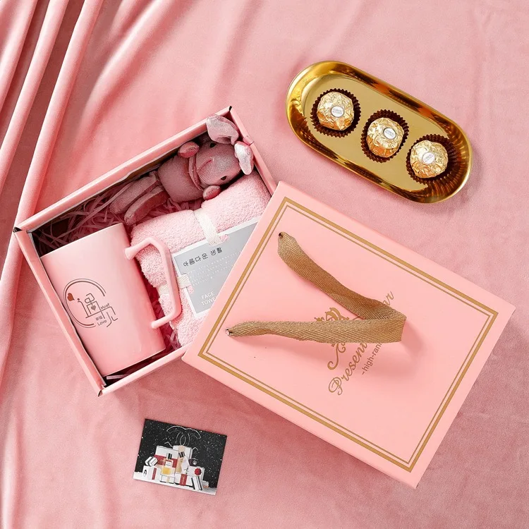 New fashion and fresh design customized wedding favourite gifts for guests
