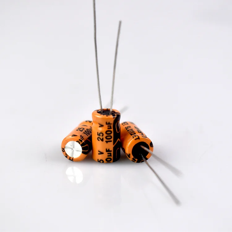 Latest 4.7UF 6.8UF 27UF 33UF 150UF/400V Aluminum Electrolytic Capacitor for Outdoor Low Temperature Environment Power