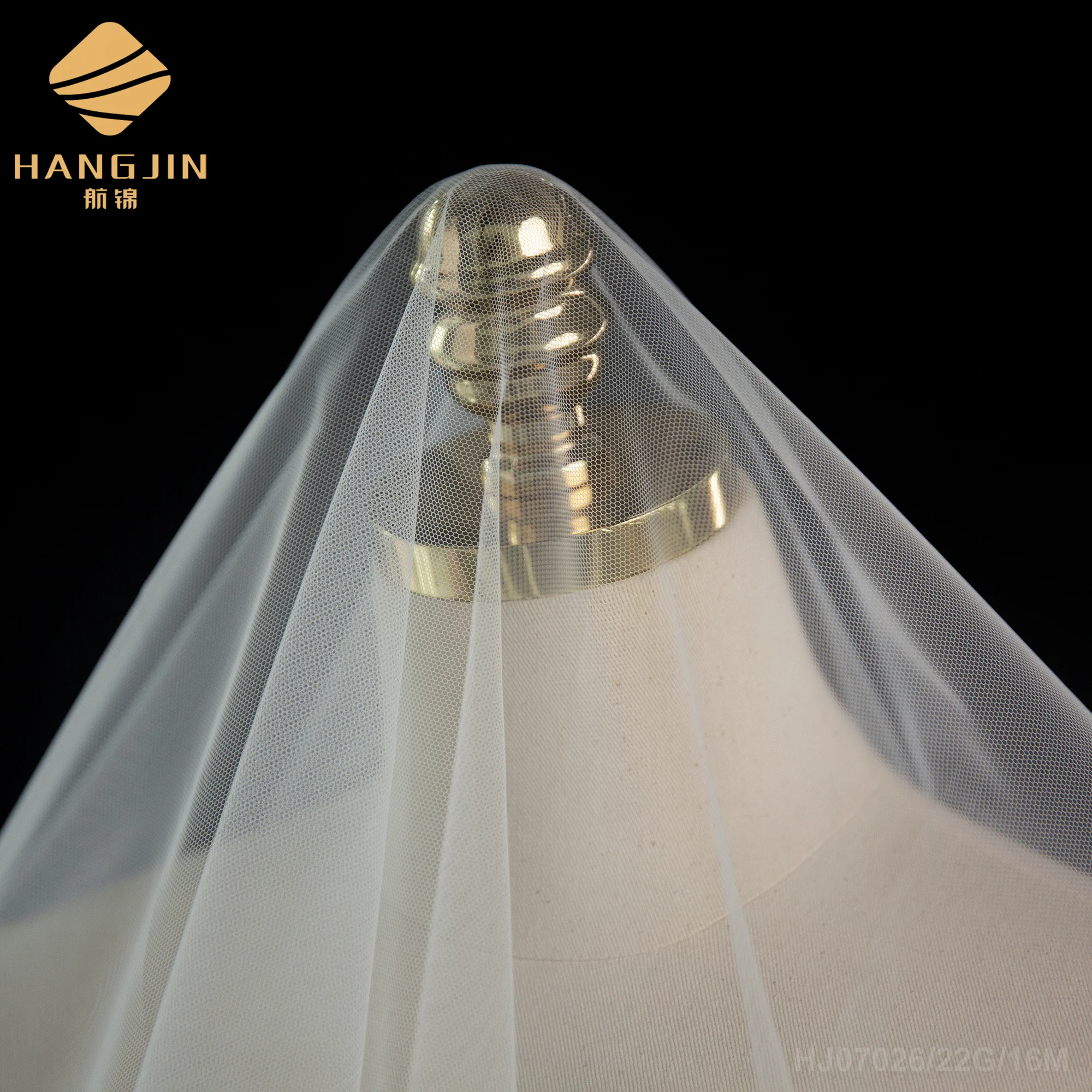 100% Polyester Wholesale Tulle Fabric Bridal Mesh Net Tricot for Veils Wedding Dress Decoration