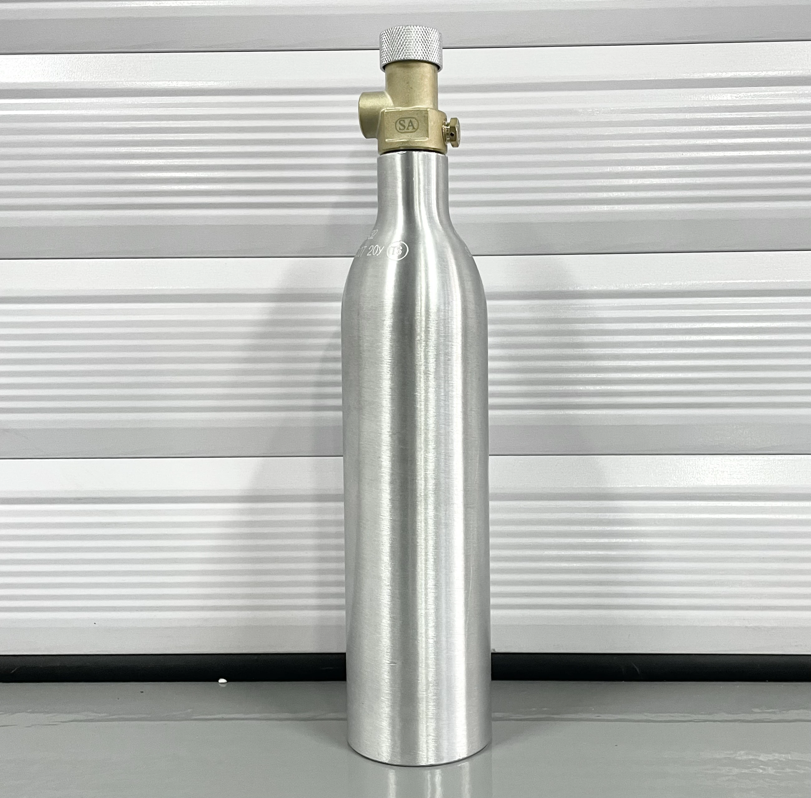 200L Needle Valve Room Temperature Solid State Metal Hydride Hydrogen Storage Tank Device