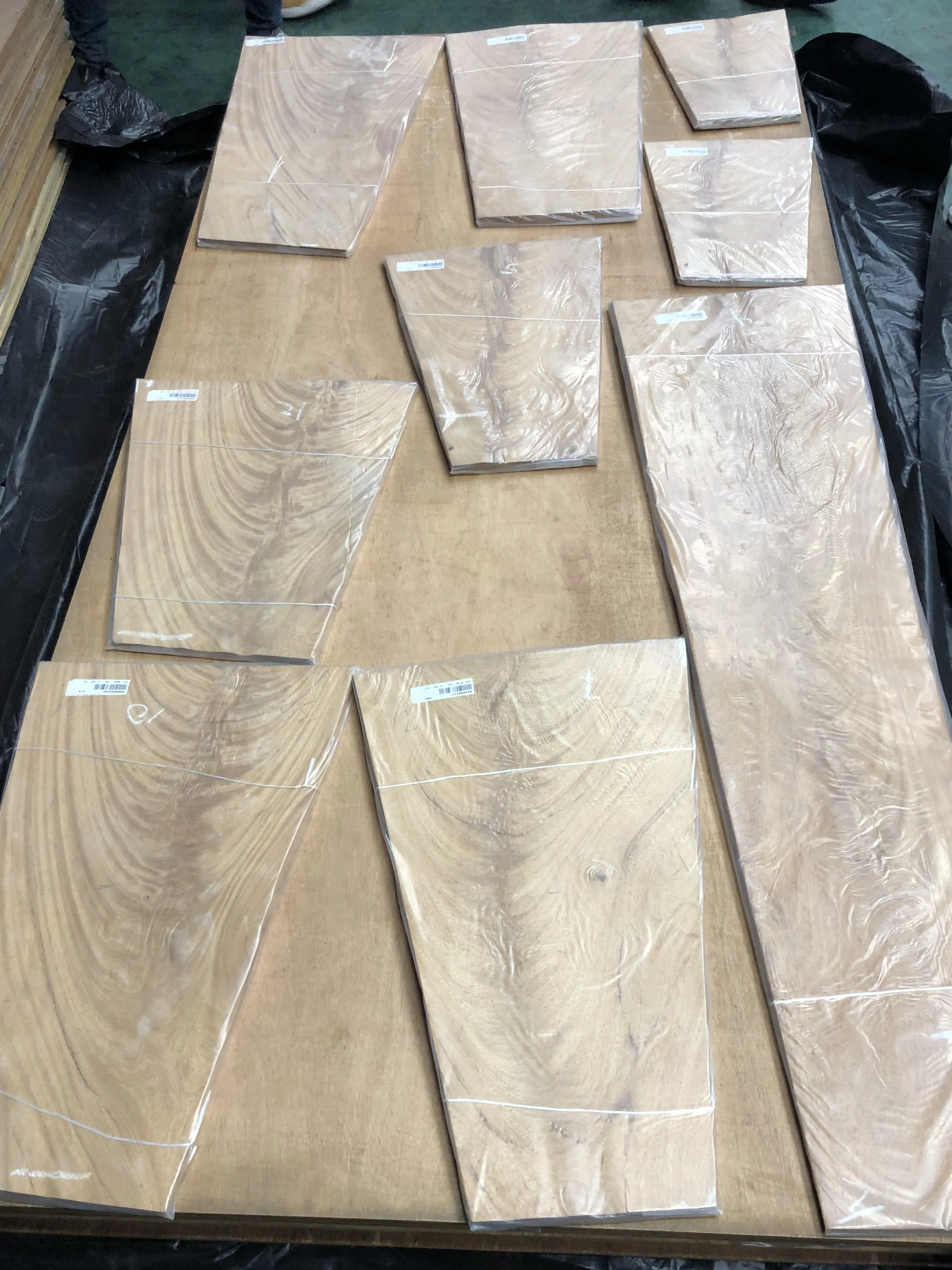 New Trend Natural Golden Branches Veneer 0.45mm Natural Golden Crotches Wood Veneers Sheet Flooring Veneer Plywood