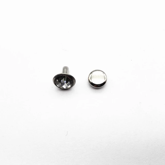 
Various Good Quality Custom Garment Rhinestone Rivet Closed End Buttons For Clothes 