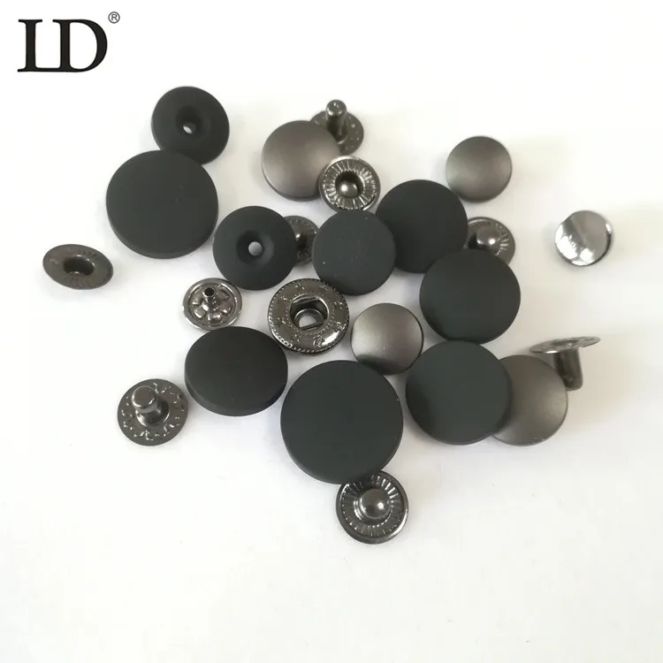 Best price Custom brand jeans clothing tag pu label embossed/alloy label patch for clothes garment