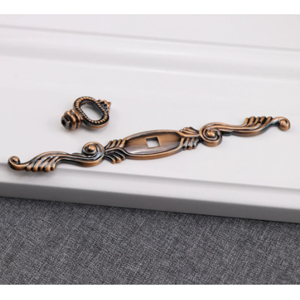 Custom High Quality Made Classics Pulls Door Furniture Handles