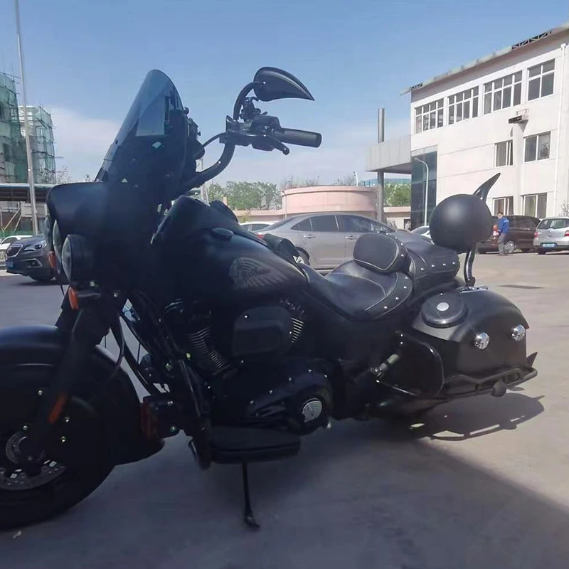 Motocycle  Accessories Gloss Black Rear Saddlebag Guards Rail  Crash Bar Bumper For 14 UP Indian Circle bar Guards Rail