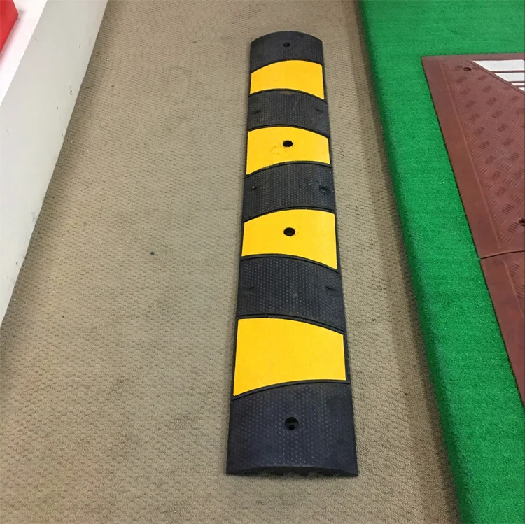 1830mm  72 inches  6 feet rubber speed breaker reducer hump bump
