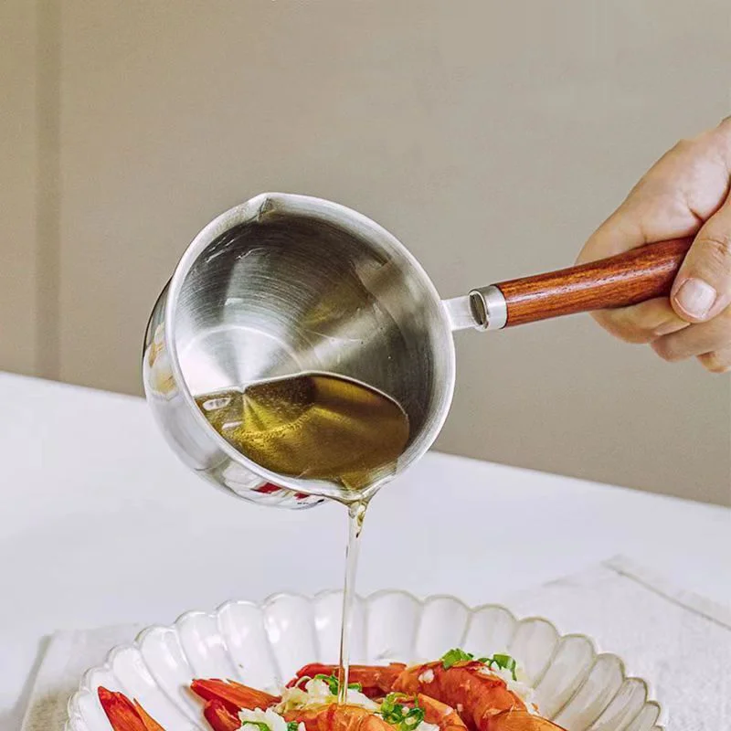 Small Stainless Steel Oil Splashing Pot With Anti-scald Wood Handle Mini Milk Pan For Dripping Oil Pouring Pot