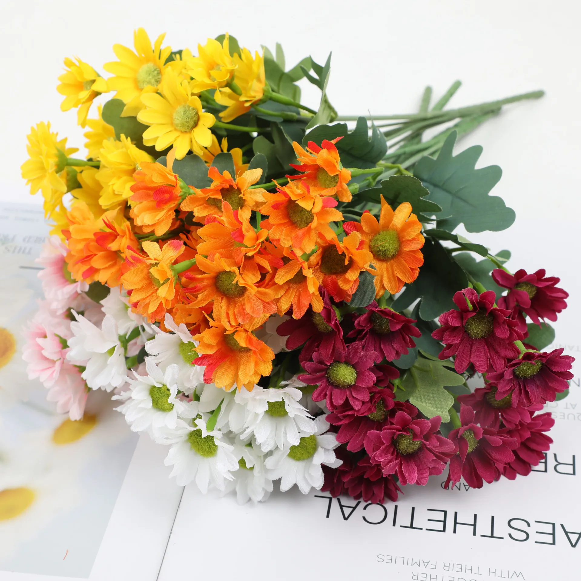 wholesale High Quality Artificial Flowers artificial Colorful Daisy Bundle Artificial Flower For Home Decoration