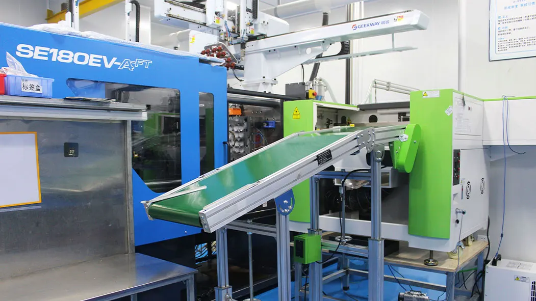 High quality Injection Moulding Services silicone rubber mold custom rubber mould