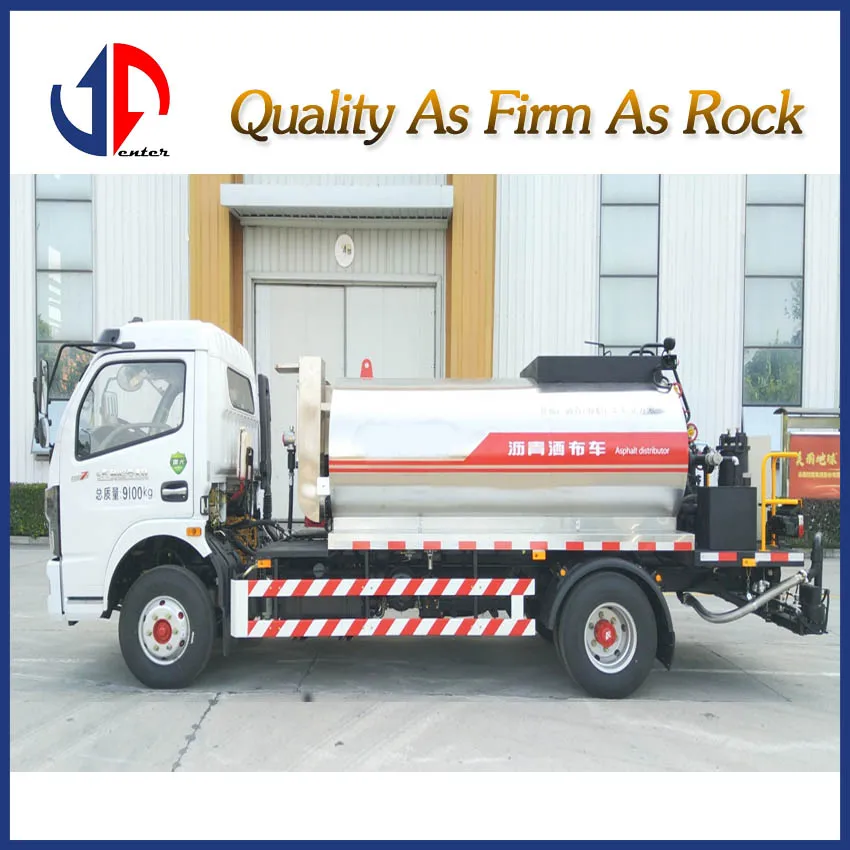 Factory Customized Road Construction New 4000L Emulsified Asphalt Diluted Asphalt Distributor Sprayer