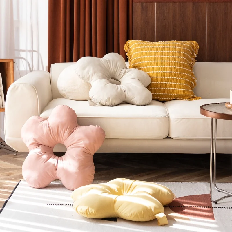 2022 New Arrivals Customizable High Quality Modern Style Designer Cushion Kids Room Sofa Decor Flower Decorative Seat Cushions