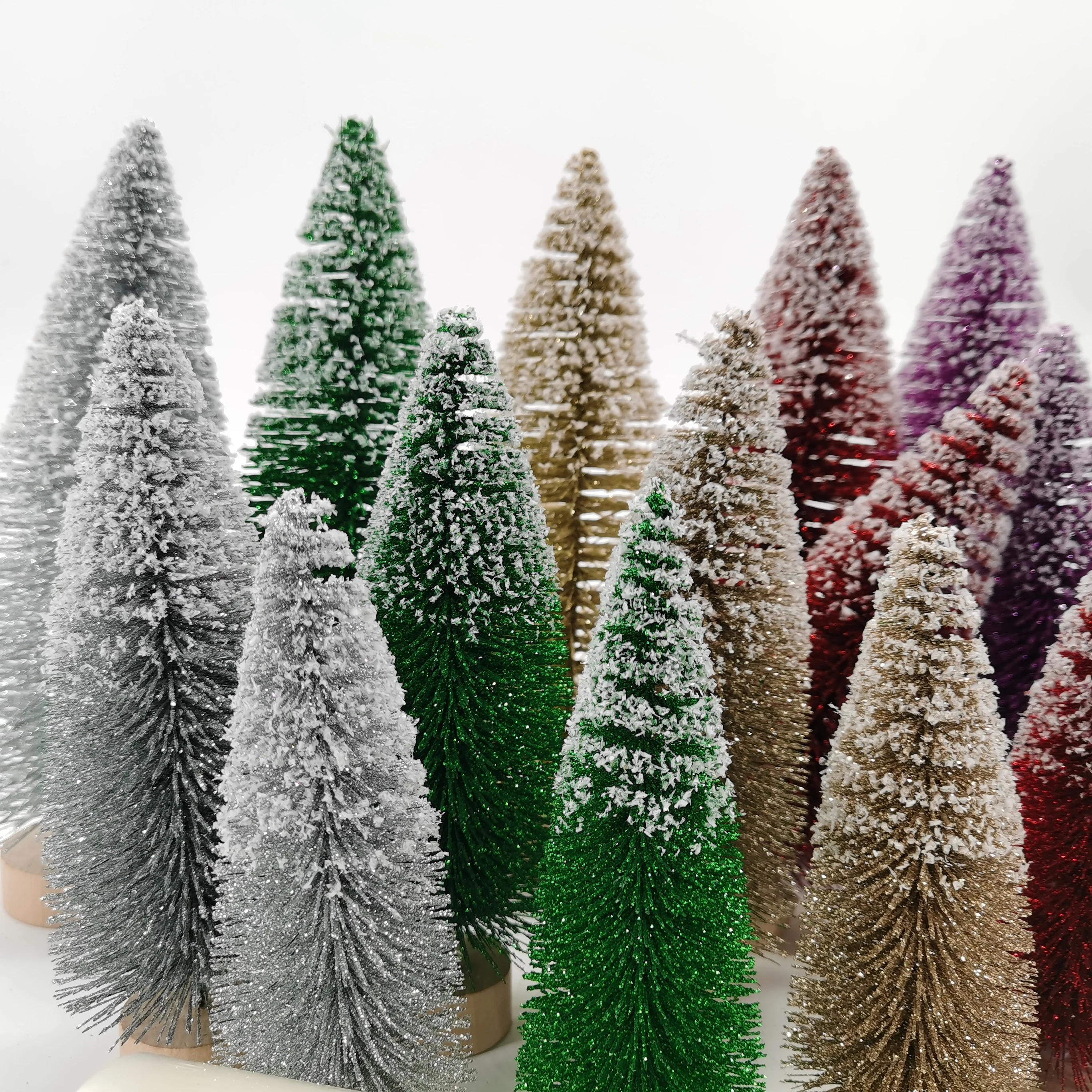 PE Pine And Red Berries Tabletop Christmas Tree For Holiday Decor Wholesale Artificial Mini Christmas Tree