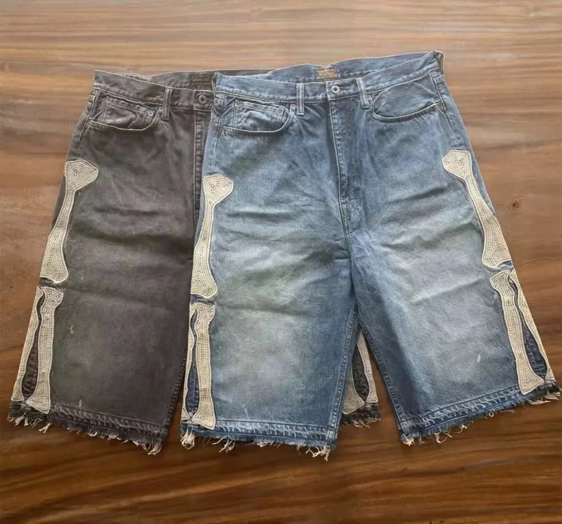 Custom men denim shorts with patch vintage washed blue jean shorts Y2K jeans with embroidery leather patch