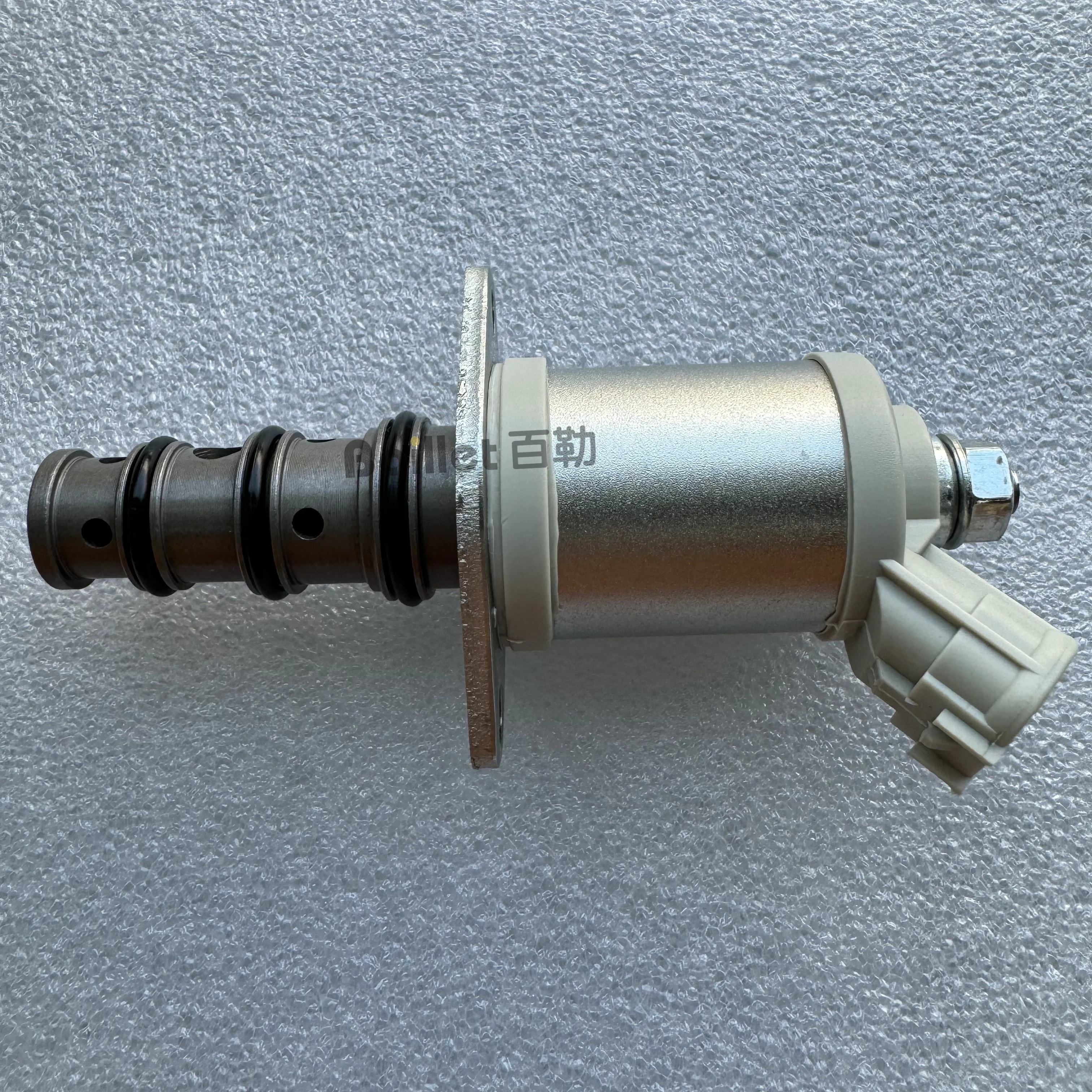 ZX200-5G ZAX200-3 ZAX330-3 Excavator 9239590 Hydraulic Pump Solenoid Valve 4455991