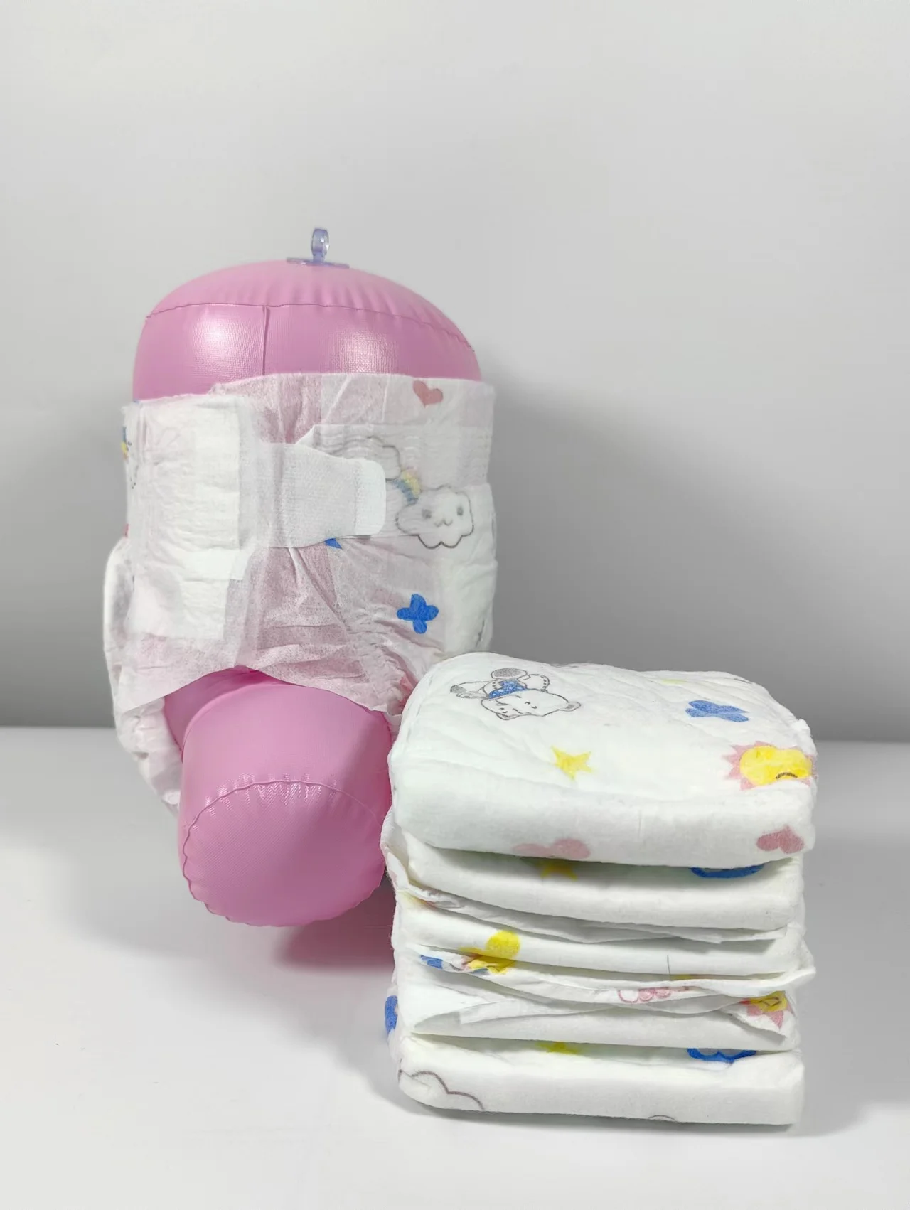 Free Sample Fine Fashionable Baby Diapers