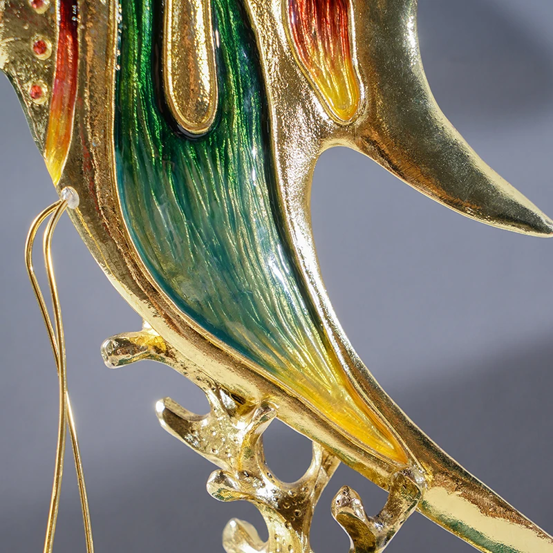 SANLOREN Green Base Fish Ornament Fashion design for office desktop decoration best for present gifts