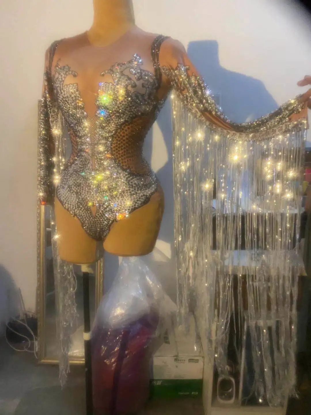 Fashion Tassel Fringe Exotic Pole Dance Wear Leotard Stage Performance Club Short Jumpsuit Women Rhinestone One Piece Bodysuit