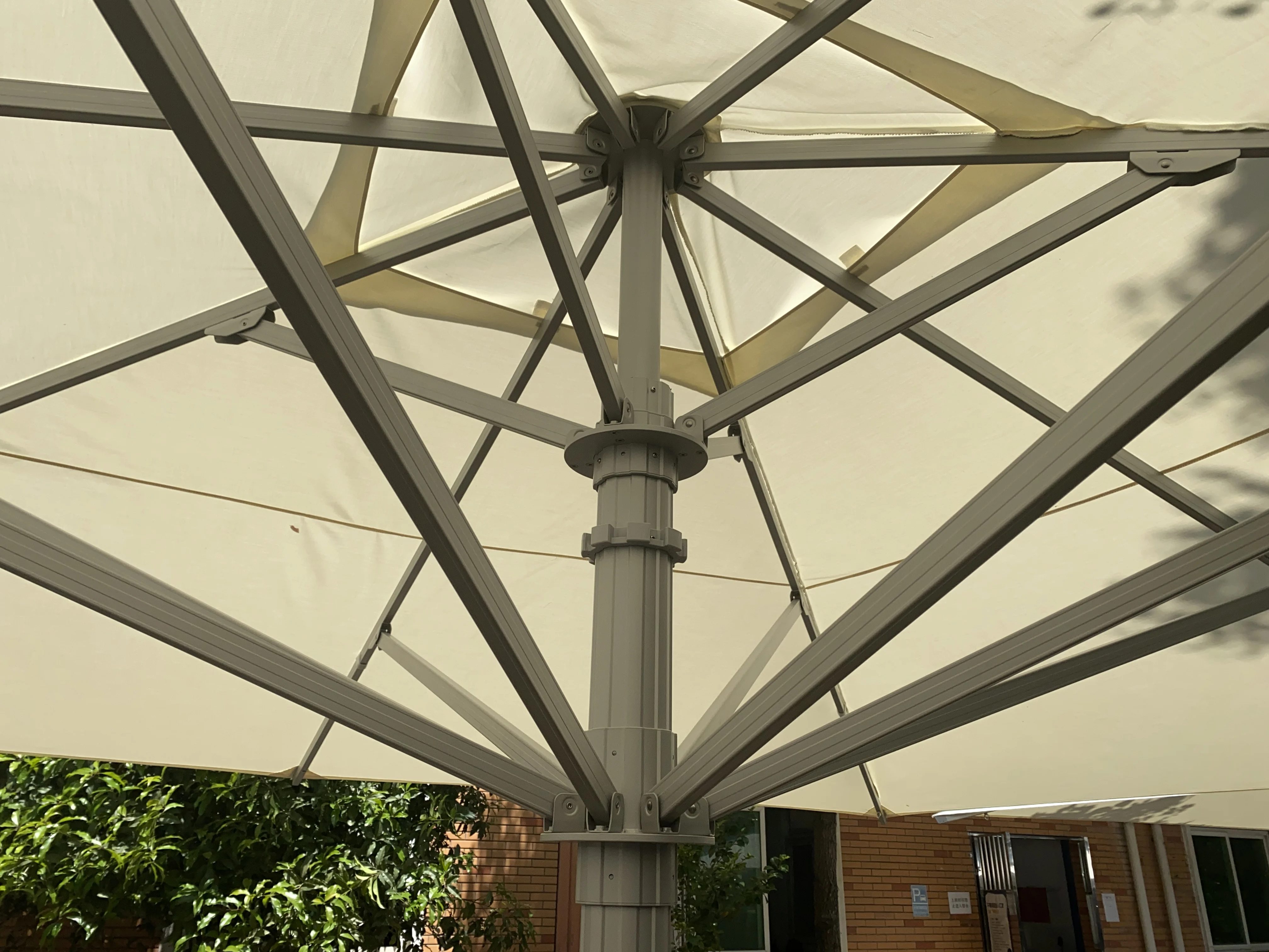 YEEZE 5x5M Big Square Aluminium center pole for Commercial umbrella outdoor