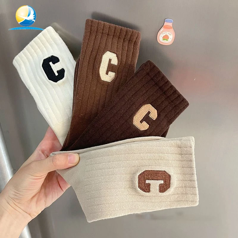 Wholesale Polyester Cotton Anti-Slip Sweat-Absorbent Joker Korean Letter C Sports Crew Socks For Women