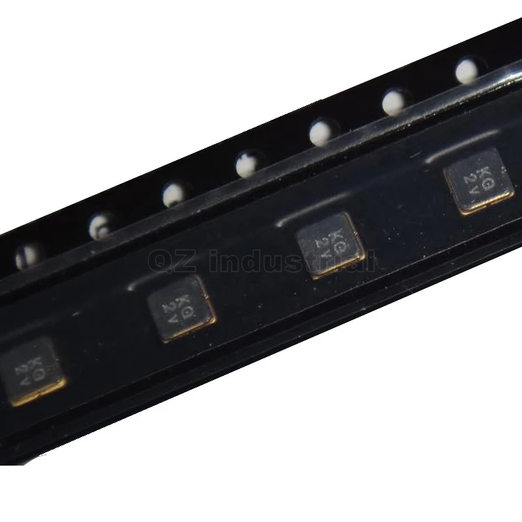 QZ new original warehouse electronic components  SAW Filter 1457 MHz TA1048A