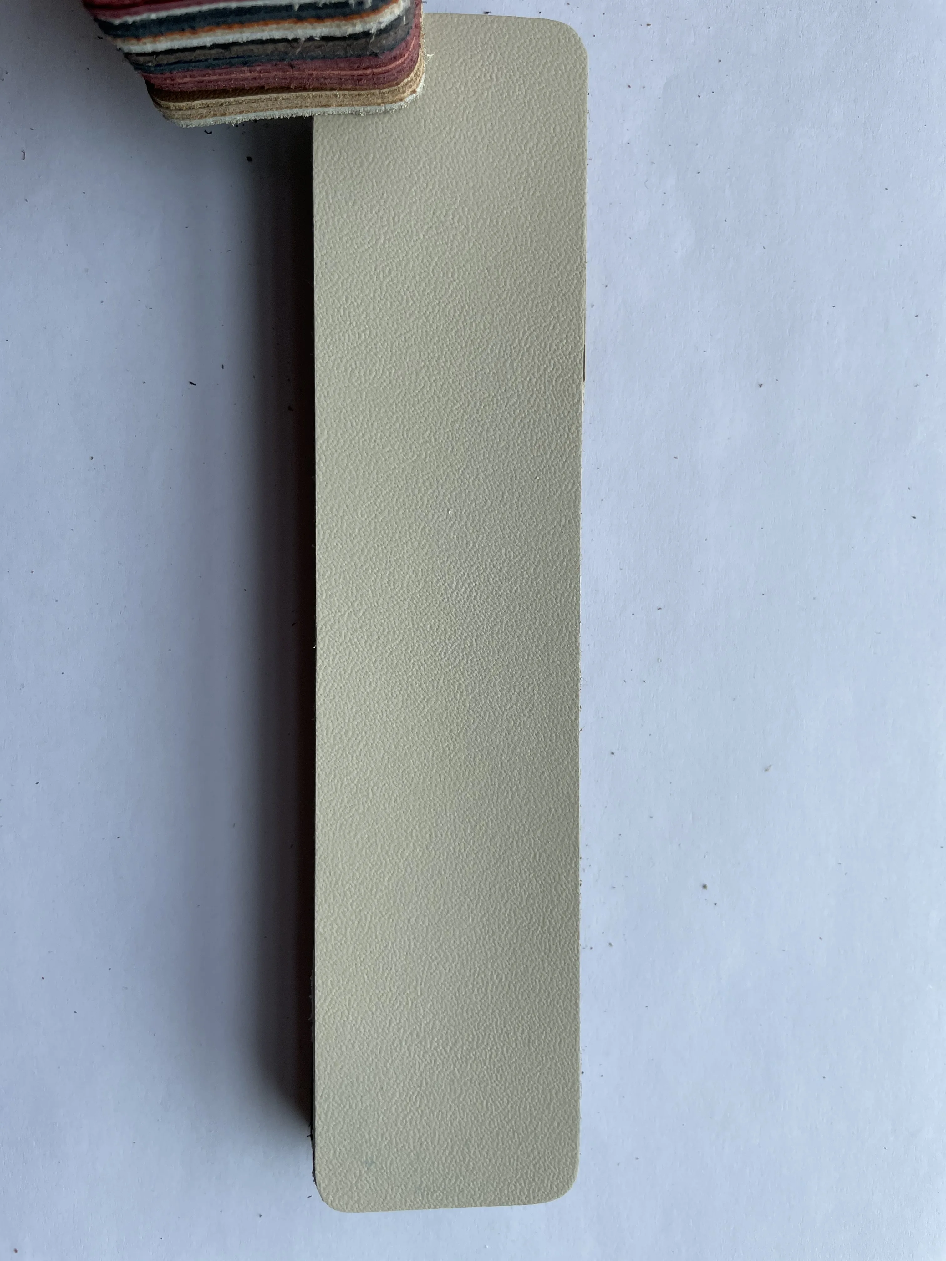 Plush Suede Leather Soft Touch Material Breathable Stain Resistant Napped Texture Genuine Leather for Garment Lining