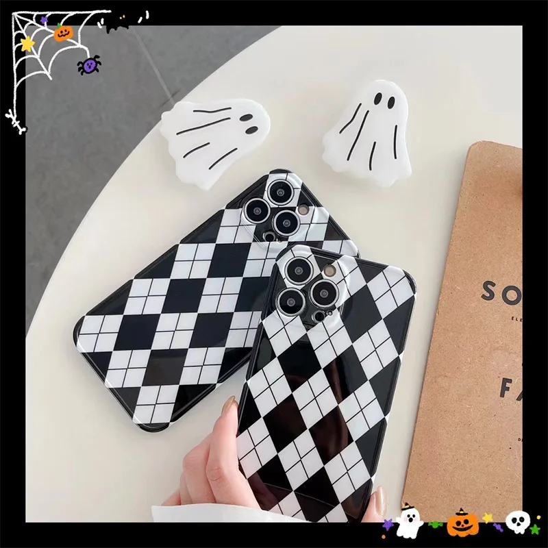 Factory Fashionable Designer Packaging 3d sublimation white black casing handphone coque telephone anime phone cases for iphone