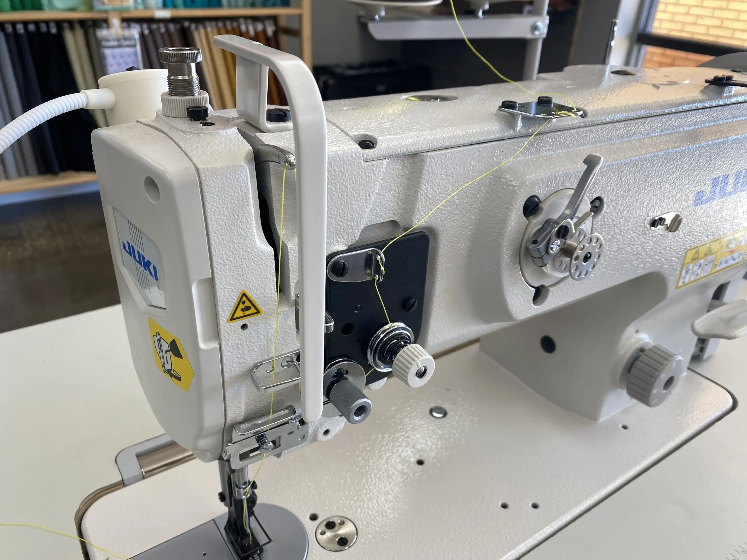Jukis DNU-1541S Sewing Machines for Heavy Materials Lockstitch Sewing Machine