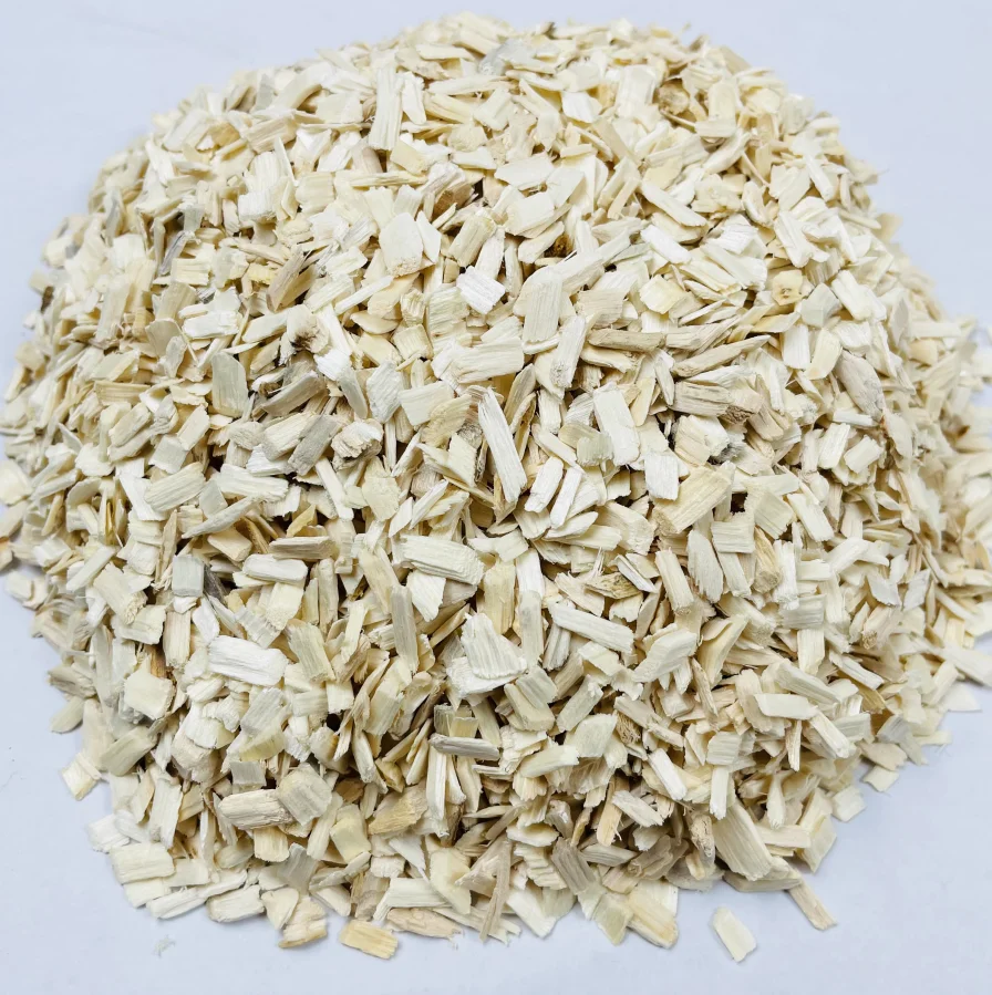 Factory making cedar pine wood shavings for horse bedding animal pets Hamster nest sawdust shaving pellets