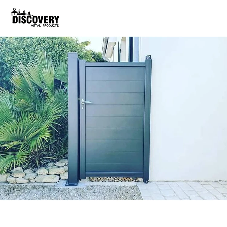 crack-resistant horizontal courtyard garden security swimming pool composite fencing privacy WPC gate for house decoration