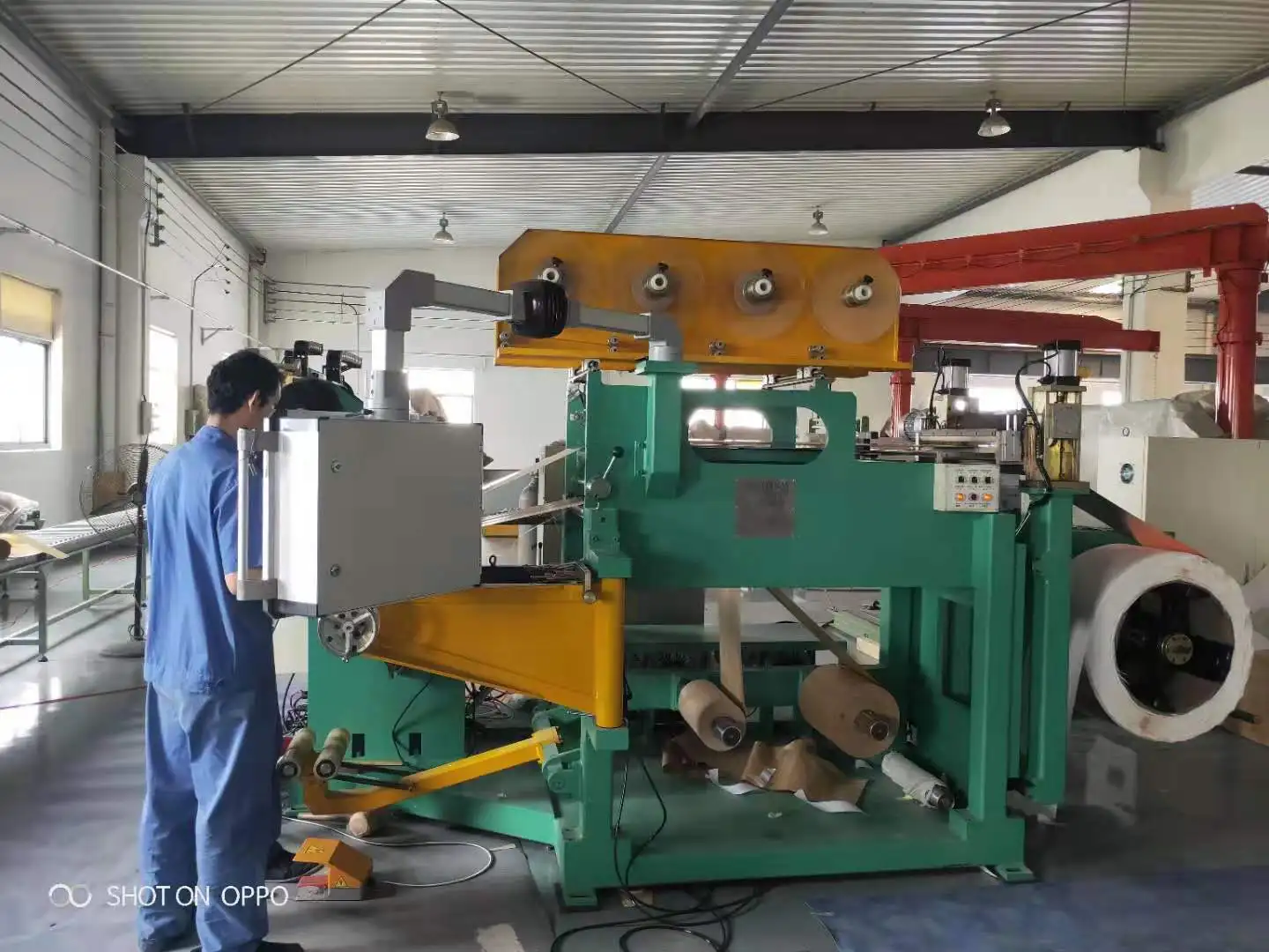 Automatic China Manufacturer transformer Coil width 1600 Mono-layer low voltage Cu strip foil winding machine