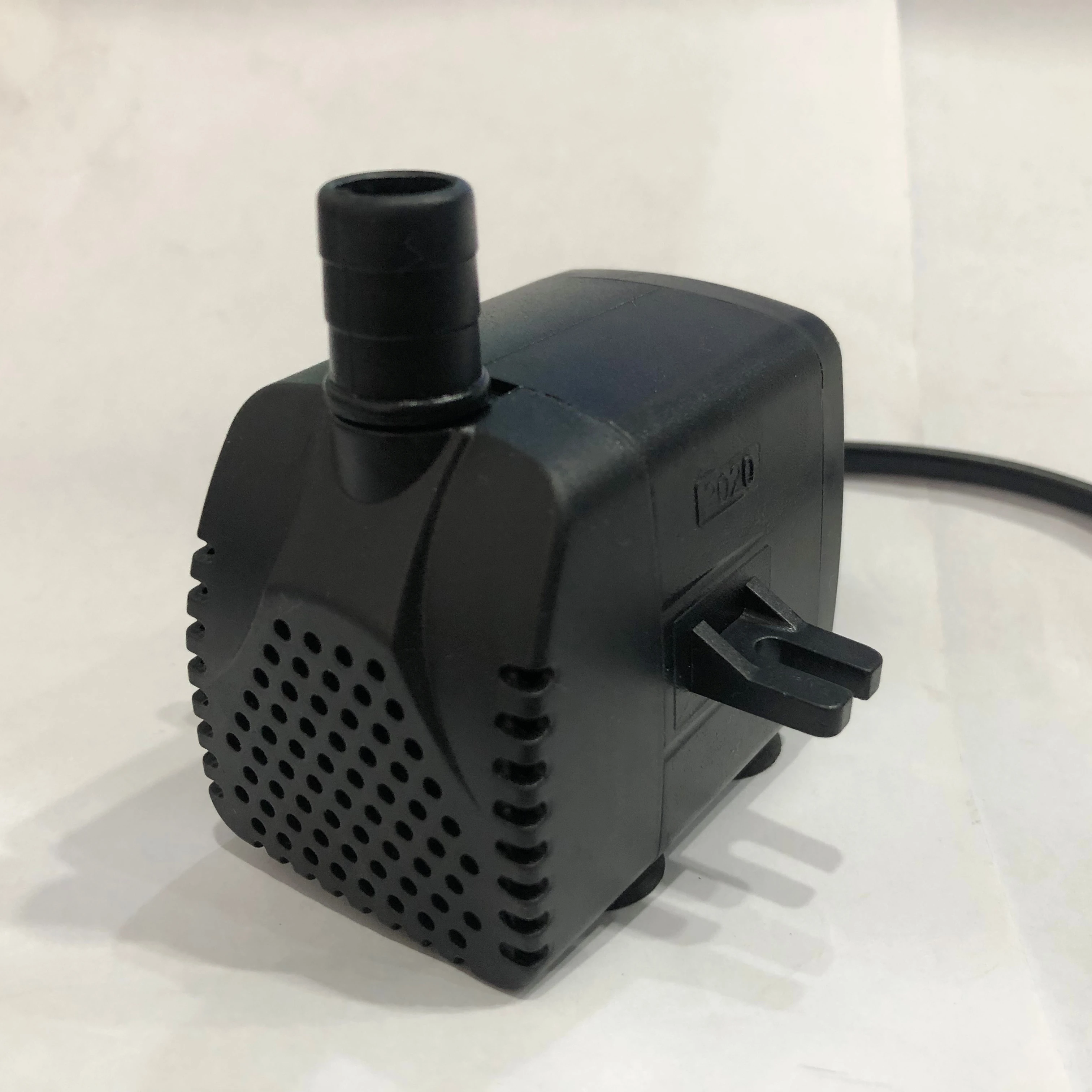 
2020 Hot Sale Mini Submersible Water Pump High Efficiency Magnet Air Cooler Pump 