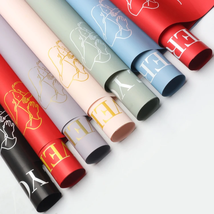 Factory wholesale luxury Valentine flower wrapping paper matte film gift bouquet wrapping paper