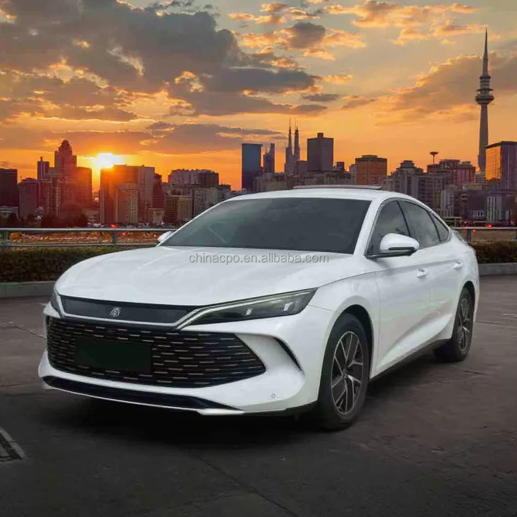 2024 BYD Qin L DM-i 80 км Диапазон подключаемый Гибридный Седан 4-дверный 5-местный отличный 120 R18 шины задняя левая кожа