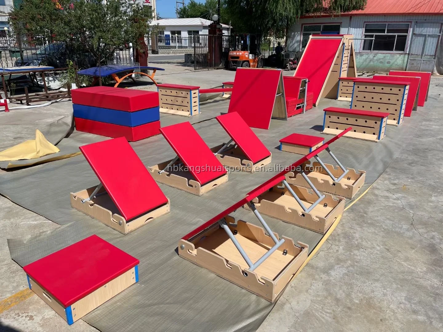 Hot selling children gymnastics fitness training parkour equipment ninja wooden parkour obstacle course