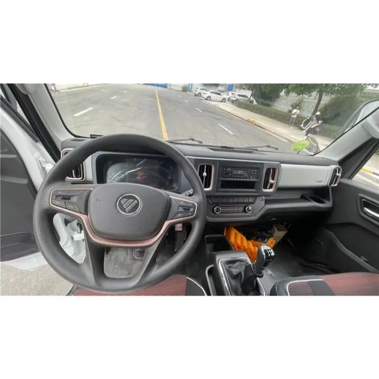 Factory Custom High End Small Refrigerated Trucks Mini Refrigerator Truck