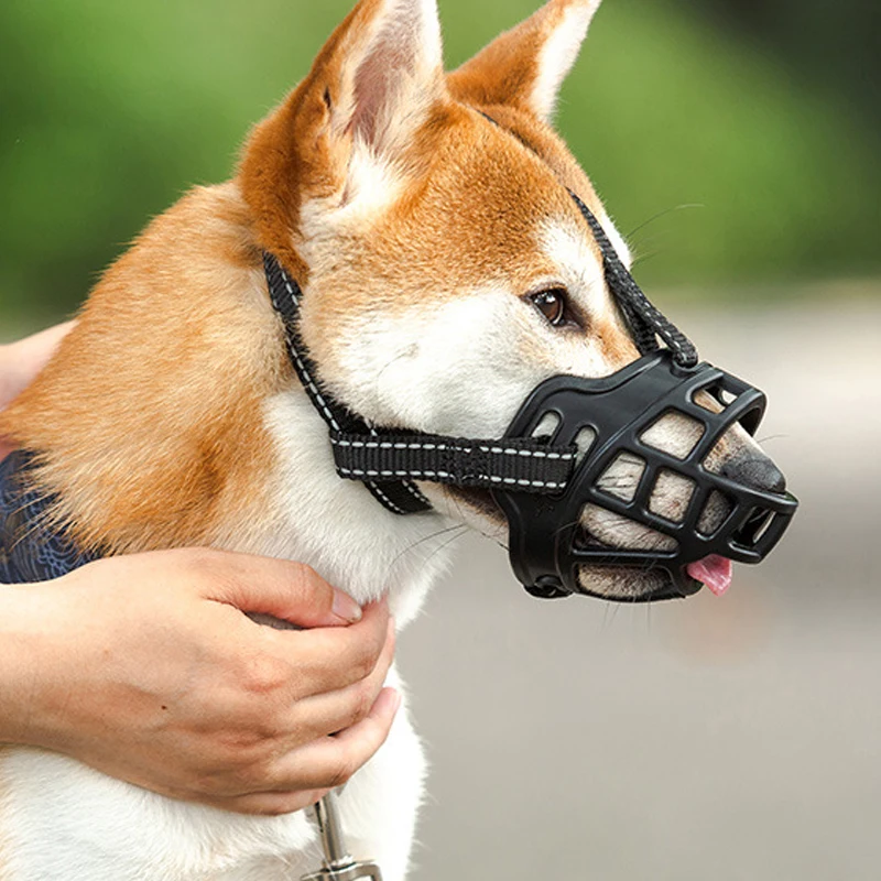 Breathable Basket Dog Muzzles Stop Biting Barking and Chewing Anti-biting Dog Mouth Guard Muzzle