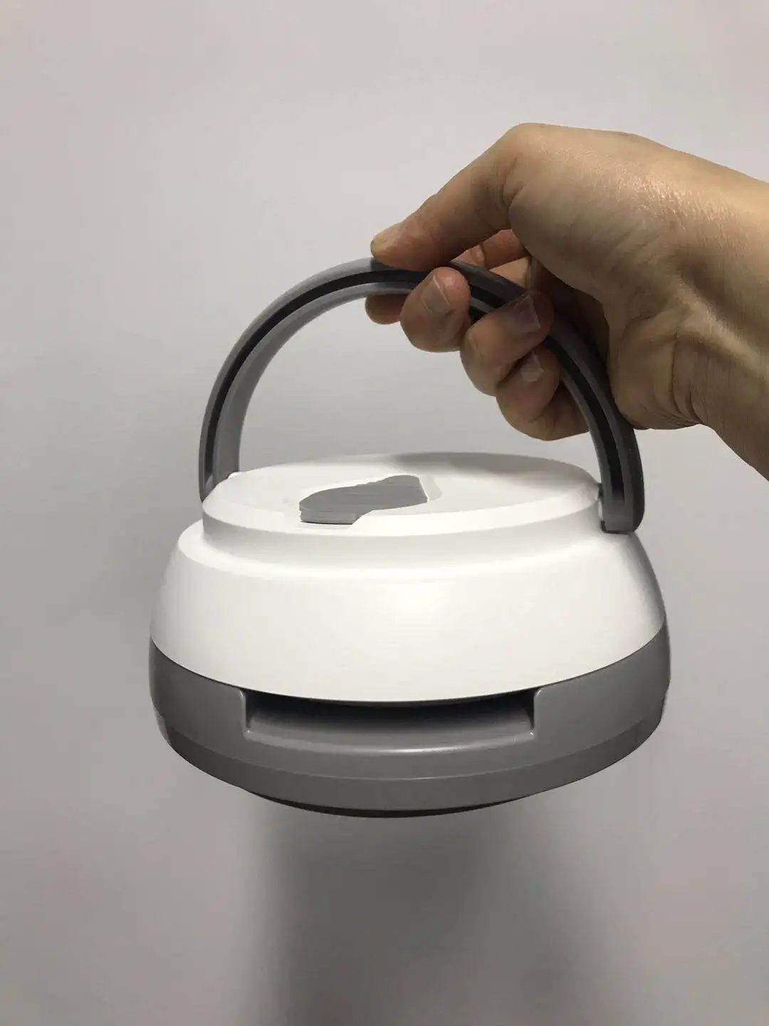 Wholesale Shattaf Spray Portable bidet Sprayer for Toilet With Collapsible Bucket 1L