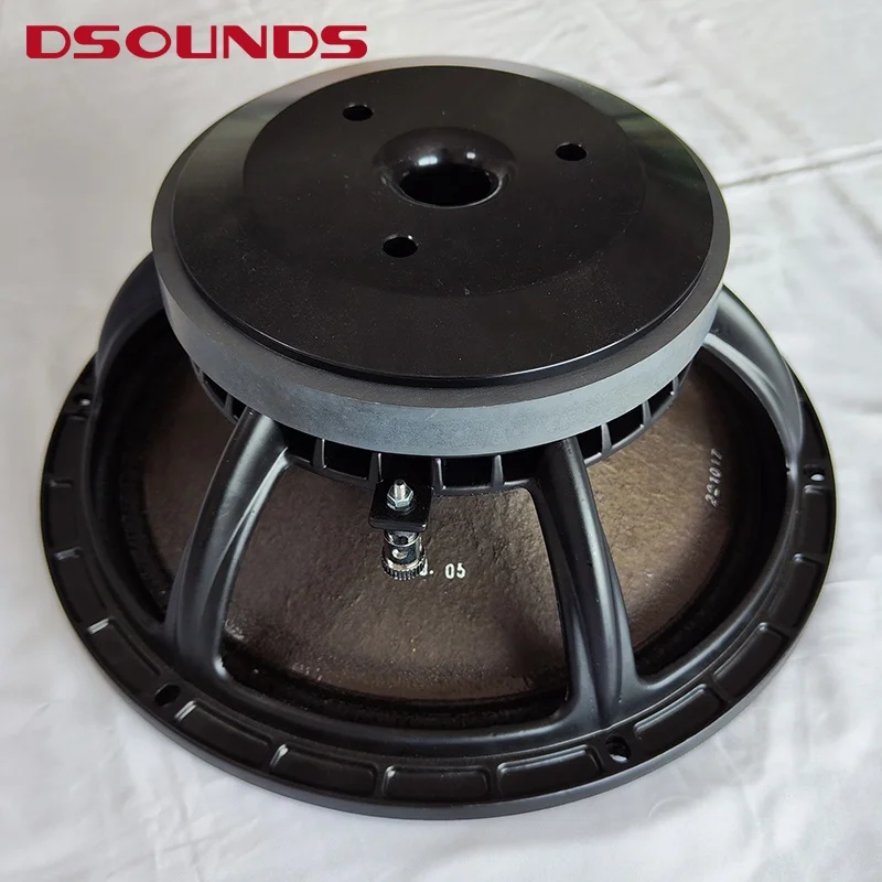 Professional 12 inch midrange speaker with big magnet and big power of 300WRMS midbass for line array speaker