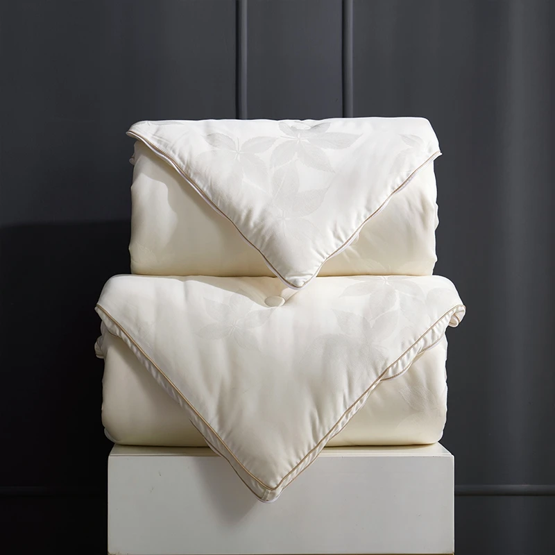  Luxury Soft bed Comforter Set Cotton quilt Jacquard Wholesale Queen King size duvet