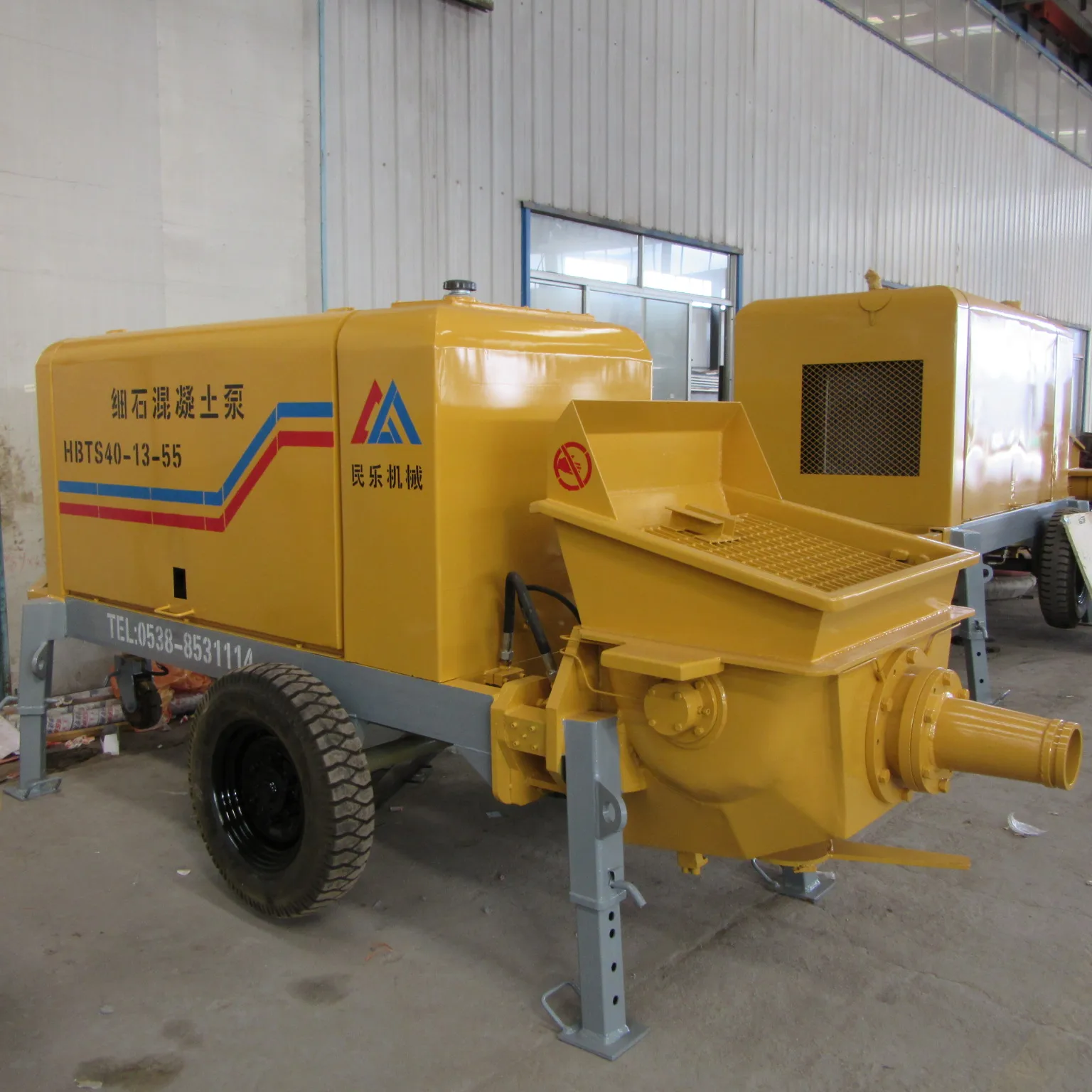 Hot selling diesel version concrete pump small large aggregate mud fine stone pouring ground pump