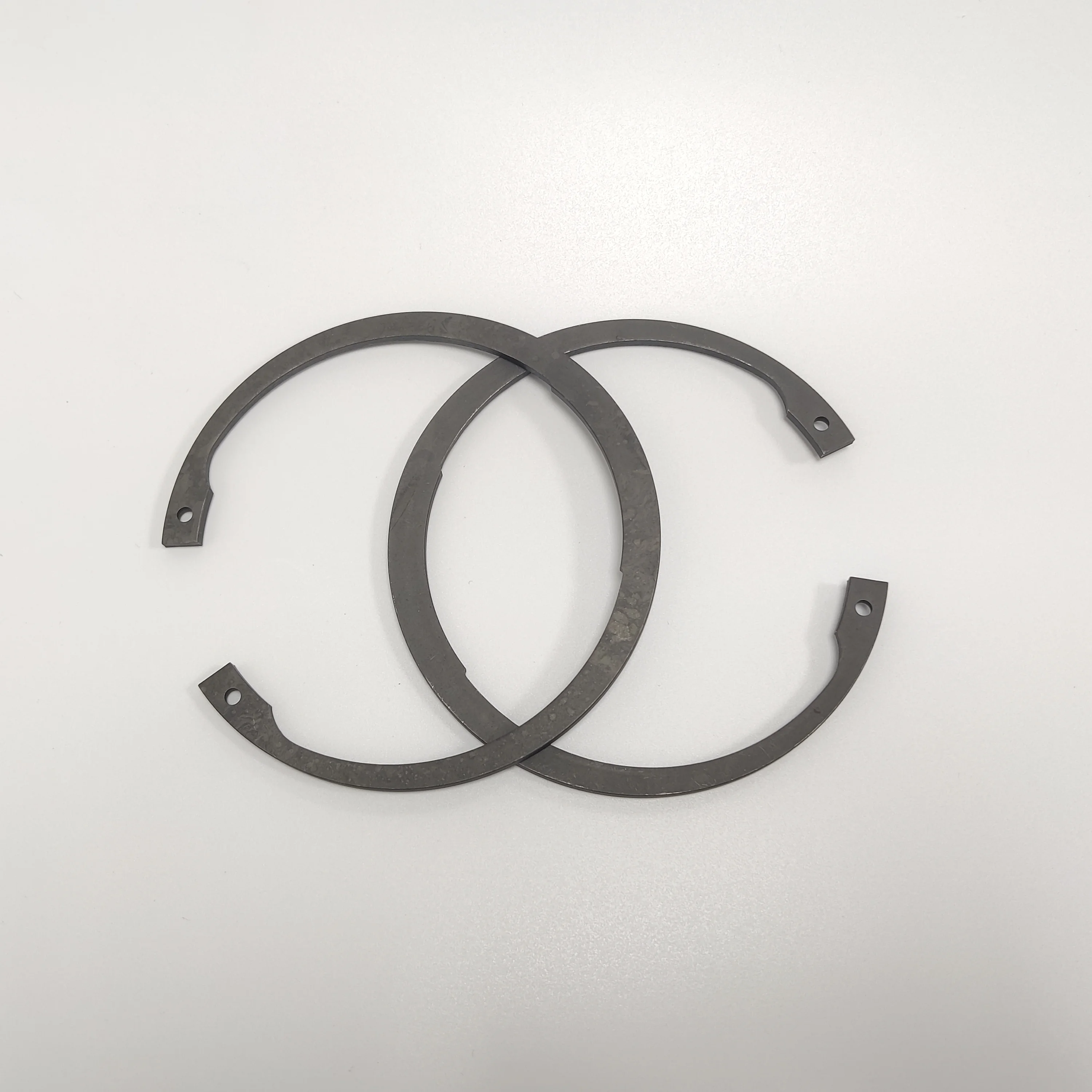 din 472 B type internal circlip 24mm  (DIN472 )