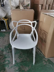 Stackable cafe modern design restaurant PP plastic lounge leisure low arm dinning chair