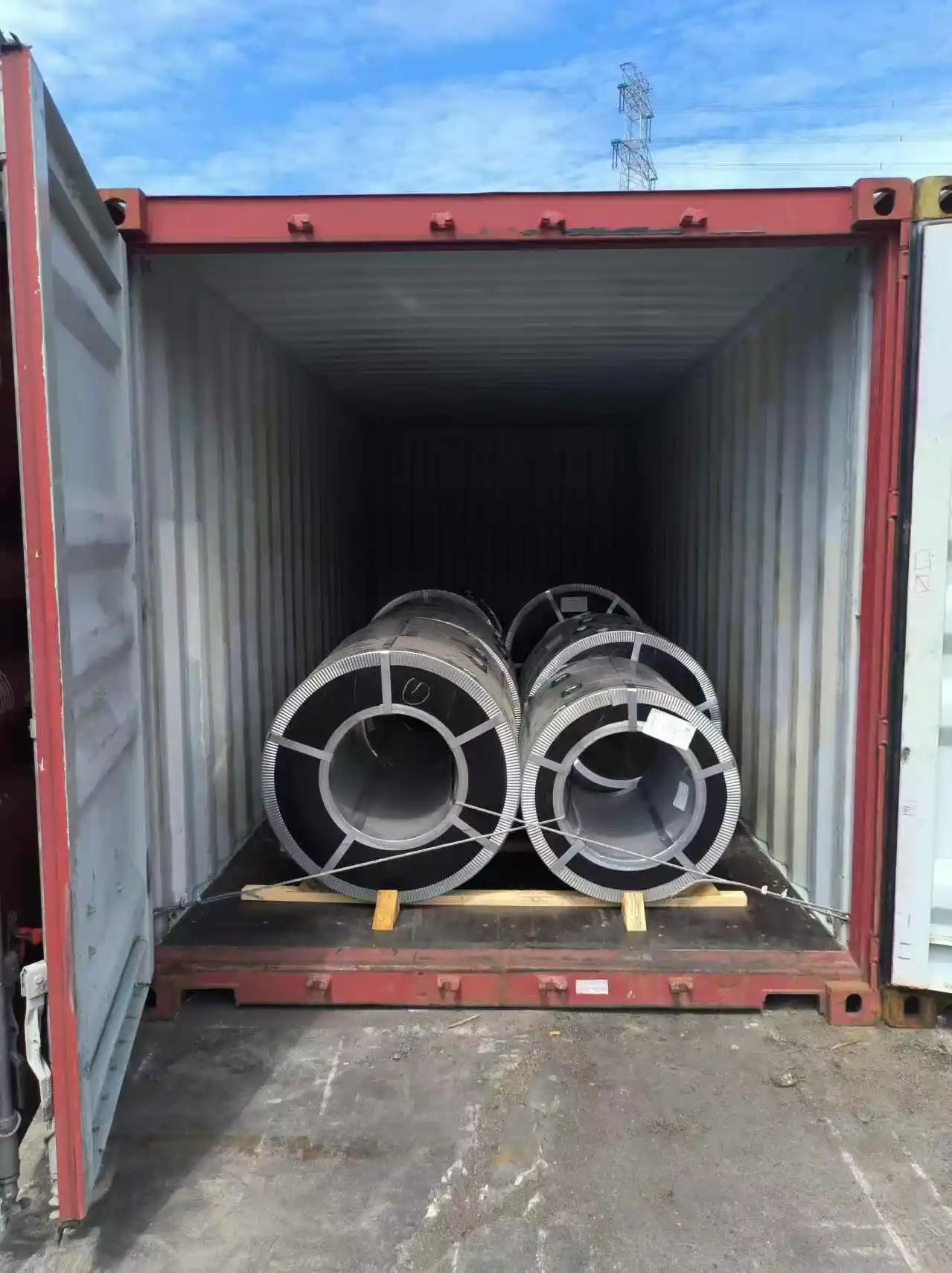 Low Price Dx51d 600-1250mm Width Prepainted galvanized steel /ppgi/prime steel coil/sheet 0.3mm galvanized steel coil