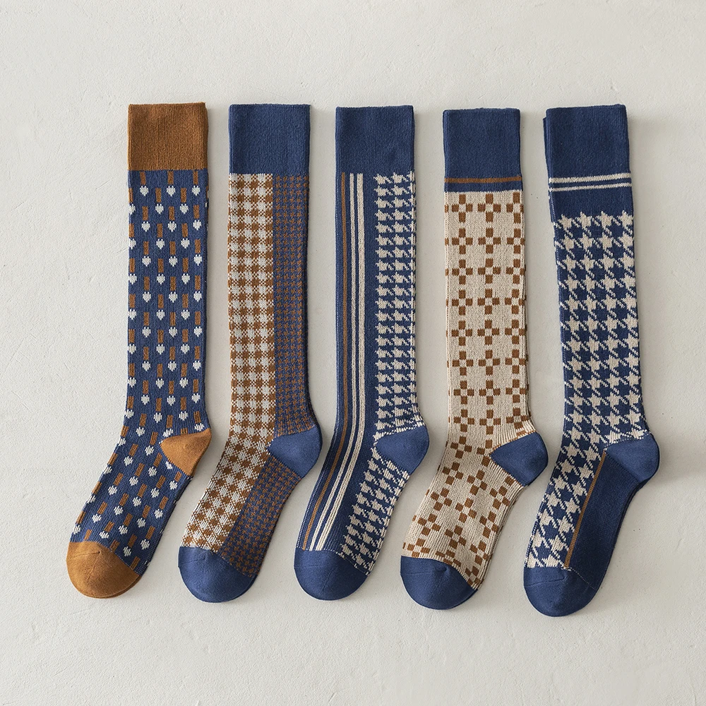 Wholesale Colorful Travel Cotton Breathable Sport Medical Knee High Running Cycling Nurse Football Compression Socks women