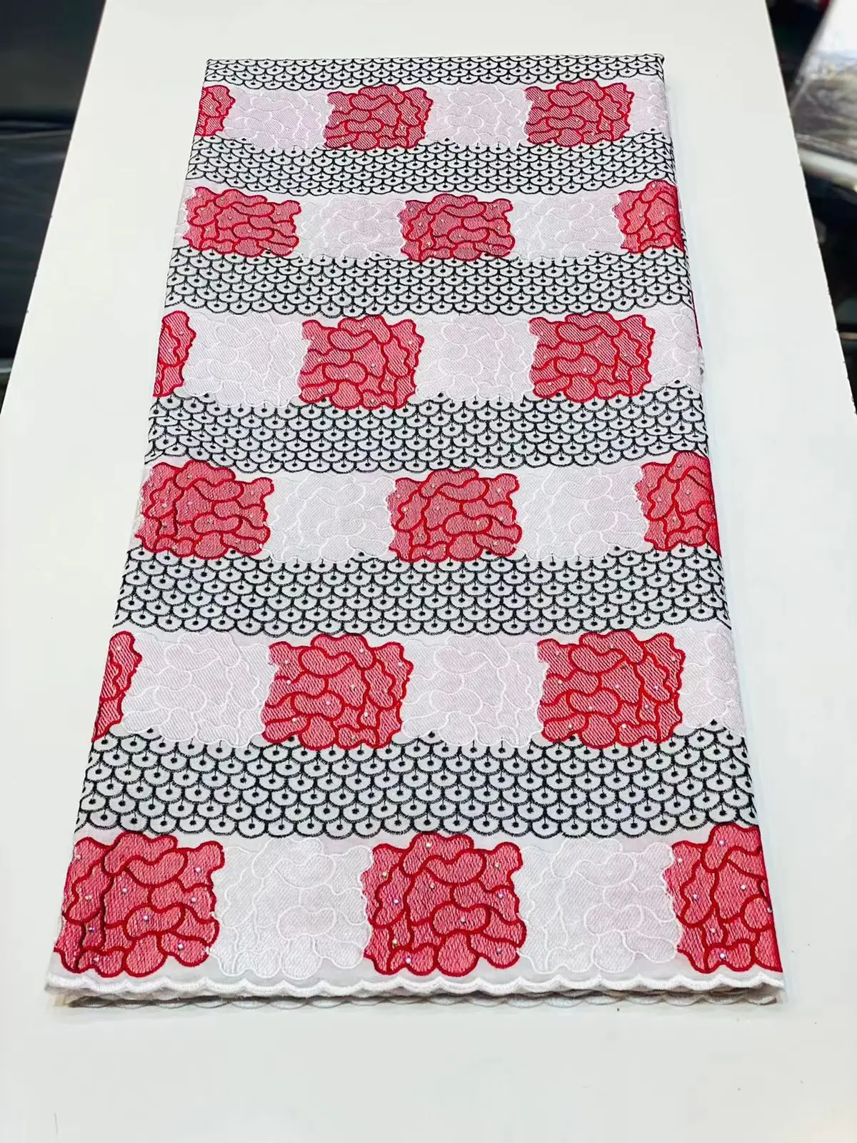 African Fabric Embroidery Flower Stoned Lace Embroidery Lace Fabric Tulle Lace Fabric For Wedding Dress