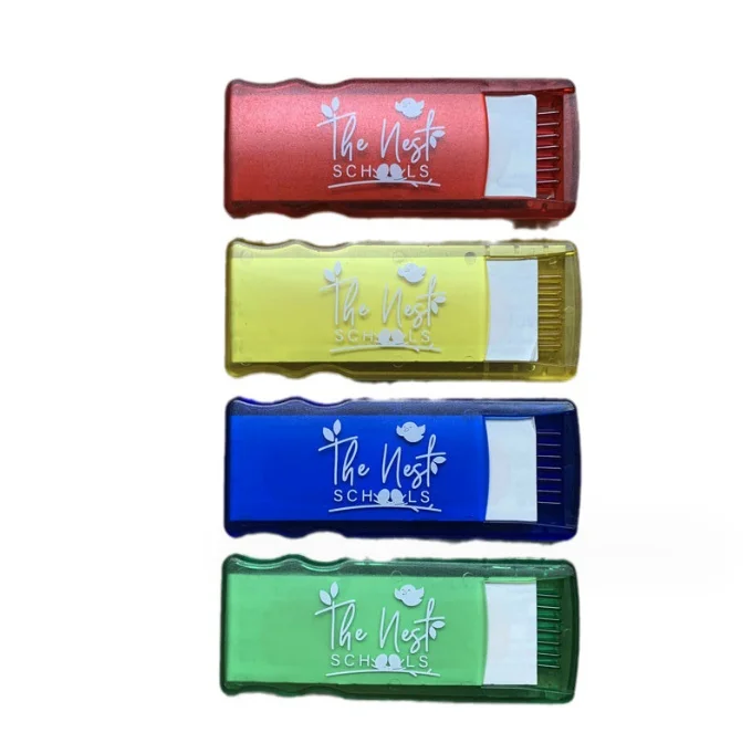 Cheap Personalized Logo Plaster Adhesive Small Bandage Box With Keychain Band Aid Kit For Promotion Gift