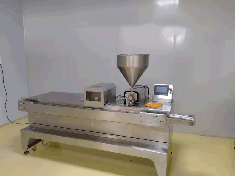 Chocolate Paste Cream Jam Filling Injecting Machine Bread Puff Cake Filling Machine for Sale