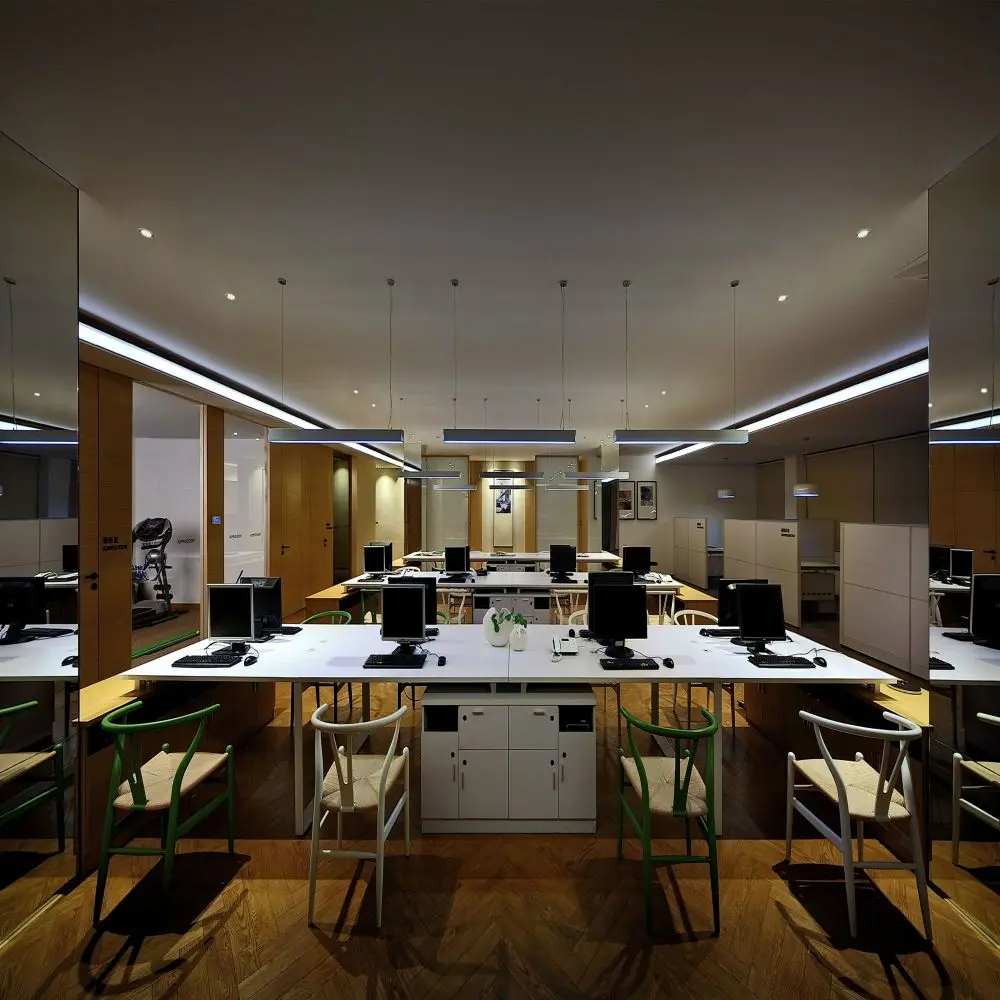 50mm * 75mm Pendant Linear LED Lighting Solutions Energy Efficient in a Modern Design